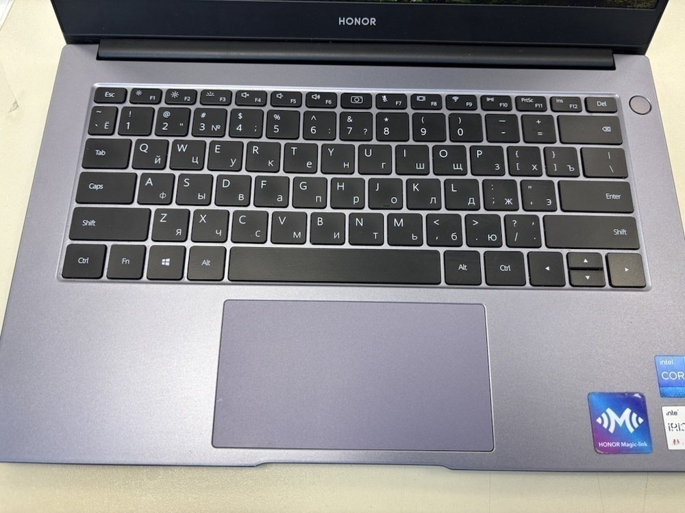 Ноутбук Honor; i7-1165G7, Intel Iris Graphics , 16 Гб, 480 Гб, Нет