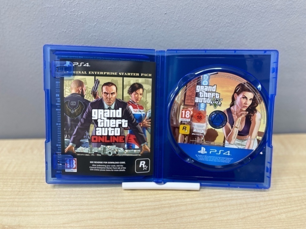 Игра Playstation 4 GTA 5