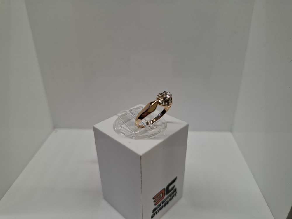 КОЛКМ585 КОЛЬЦО С КАМНЕМ (Au 585)