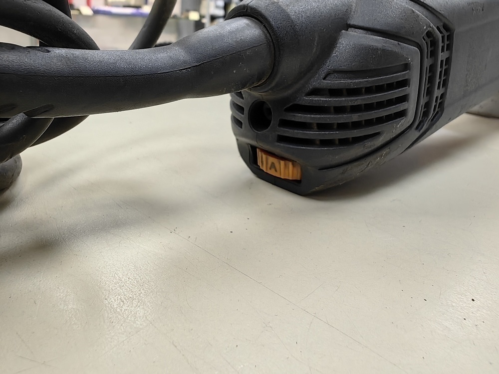 Угловая шлифмашина AEG WS 13-125XE