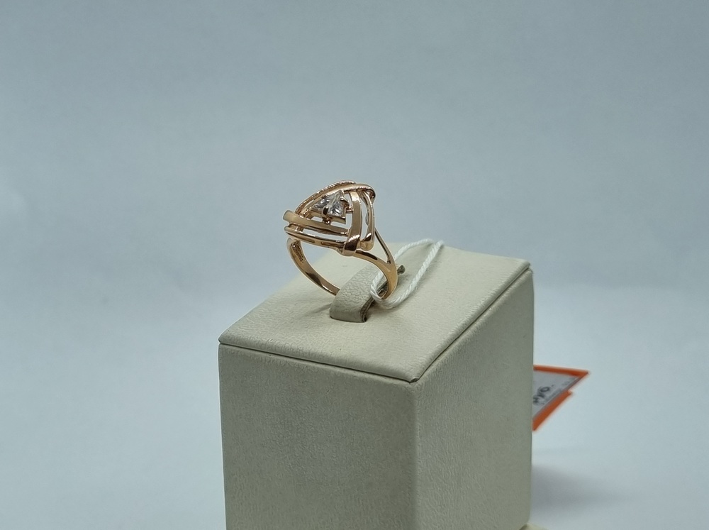 КОЛКМ585 КОЛЬЦО С КАМНЕМ (Au 585)