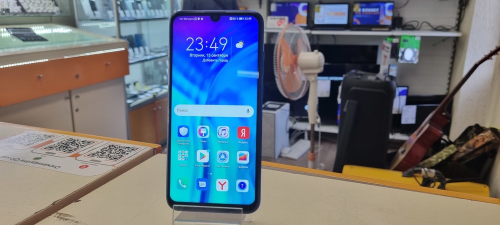 Смартфон Honor 10i 4/128