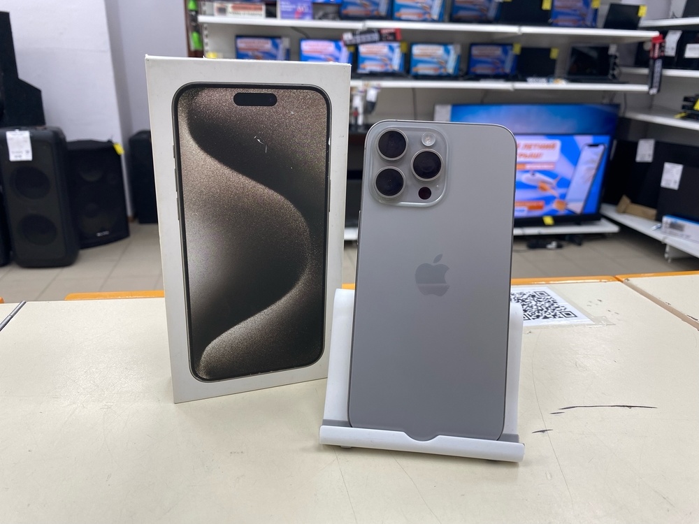 Смартфон Apple iPhone 15 Pro Max 256Gb