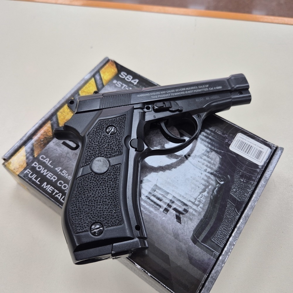 Пневматика Пистолет CZ Stalker S84