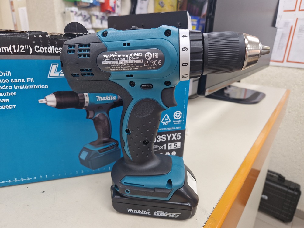 Шуруповерт Makita DDF453