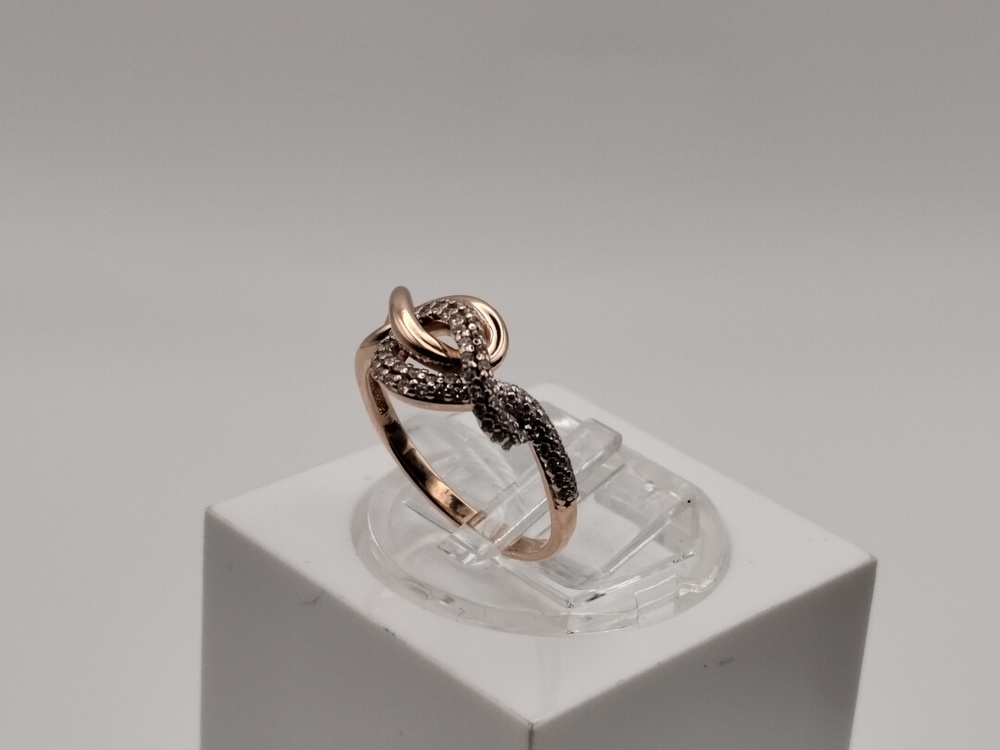 КОЛКМИ585 КОЛЬЦО С КАМНЯМИ (Au 585)