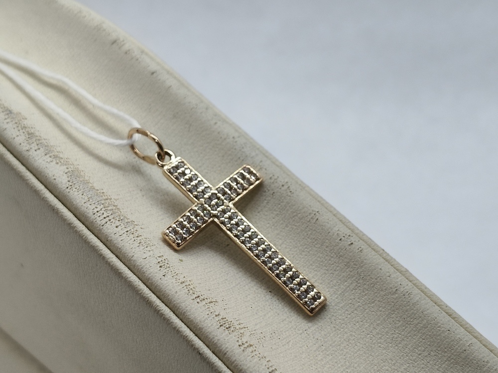 ПОДККИ585 ПОДВЕСКА КРЕСТ С КАМНЯМИ (Au 585)