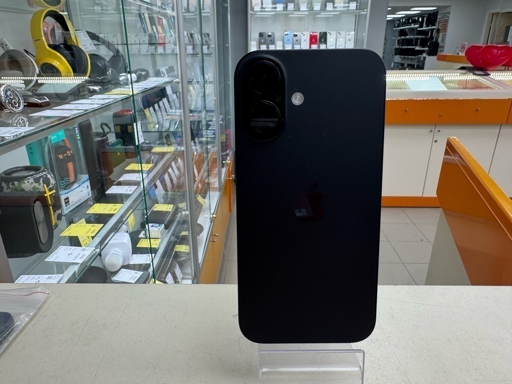 Смартфон Apple Iphone 16 128Gb