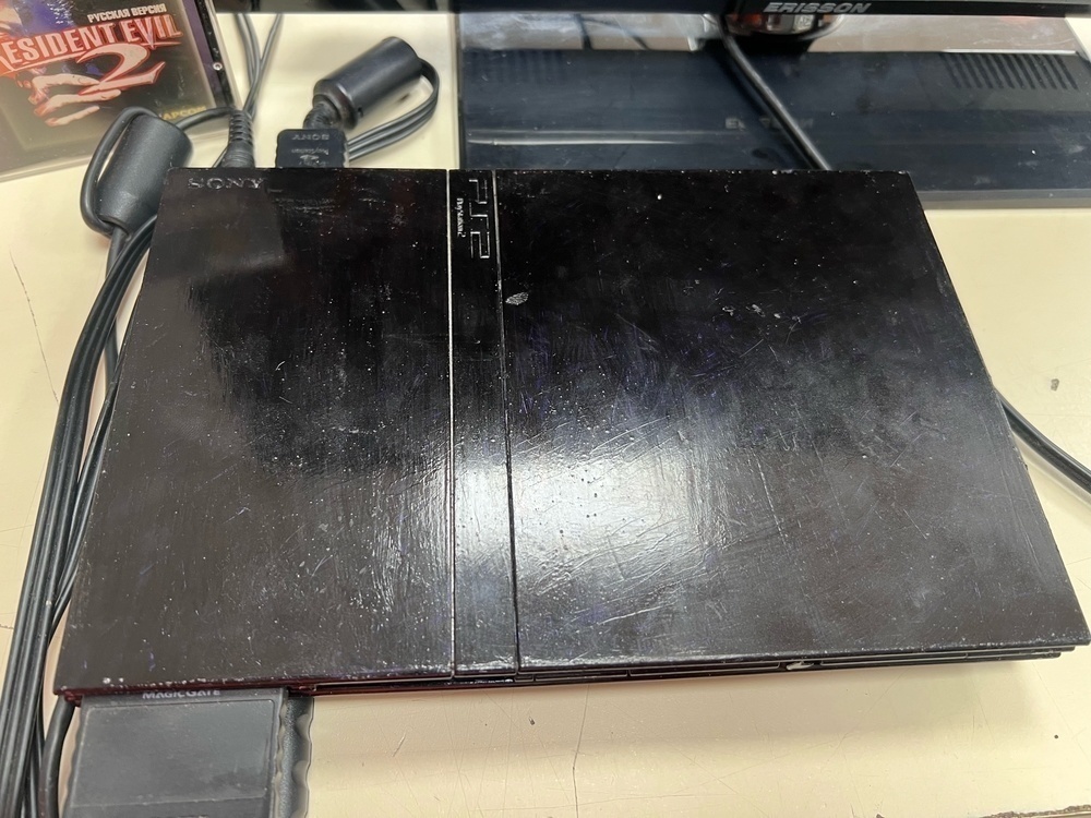 Игровая приставка PlayStation 2