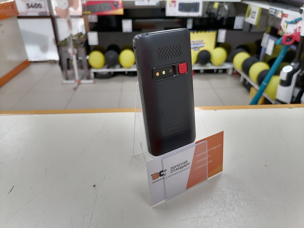 Мобильный телефон Strike S10