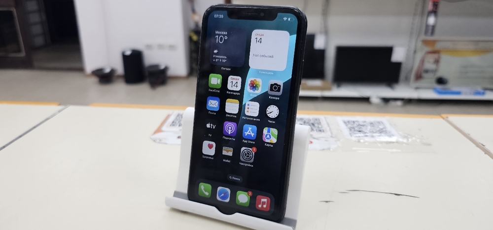 Смартфон Apple iPhone Xr 64Gb