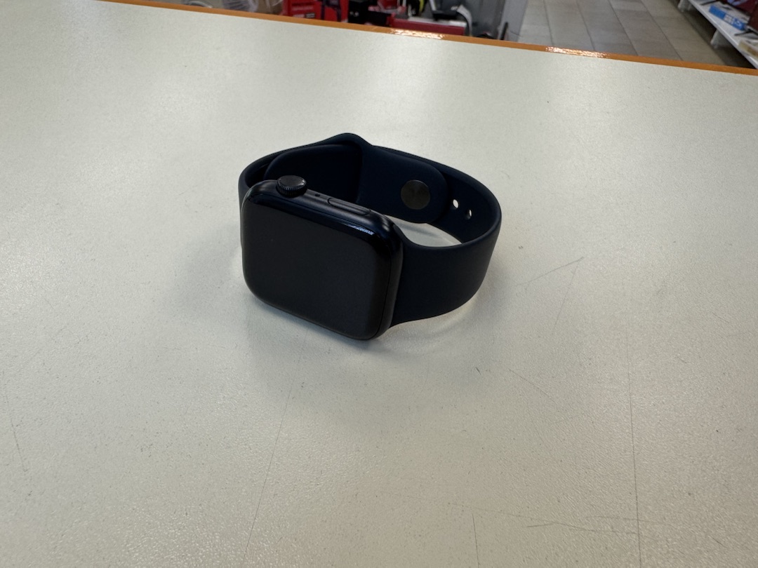 Смарт-часы Apple Watch Series 7 45mm