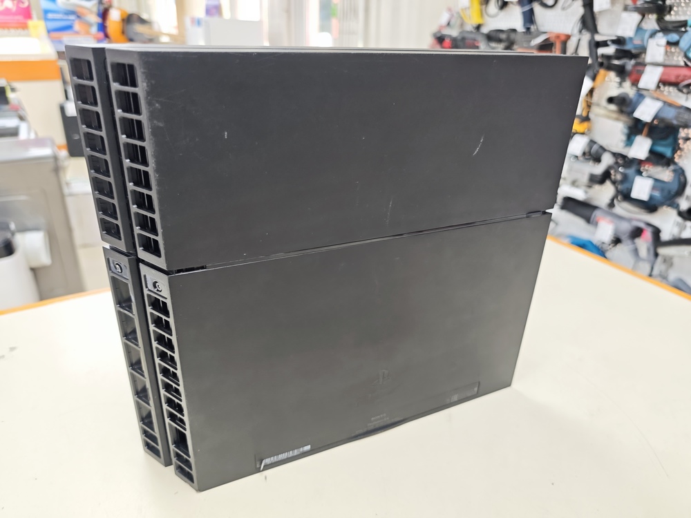 Игровая приставка PlayStation 4 FAT 500GB