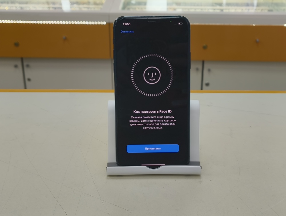 Смартфон Apple iPhone 11 Pro Max 64Gb