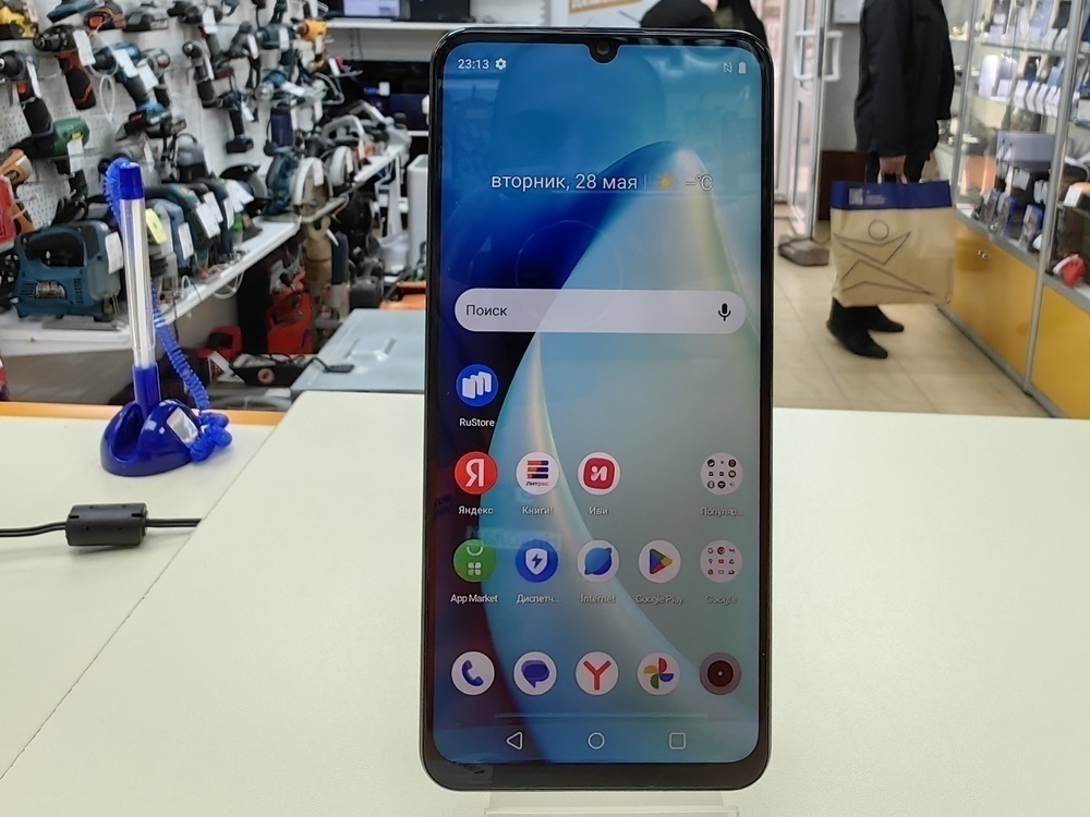 Смартфон Realme C51 4/128