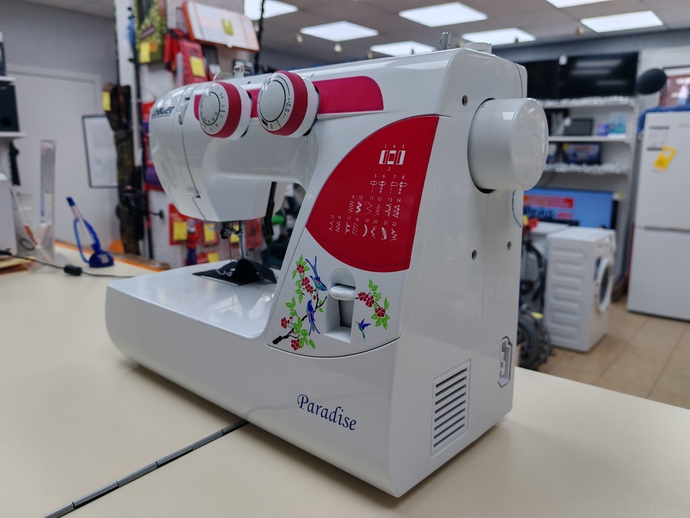 Швейная машина Leader Paradise