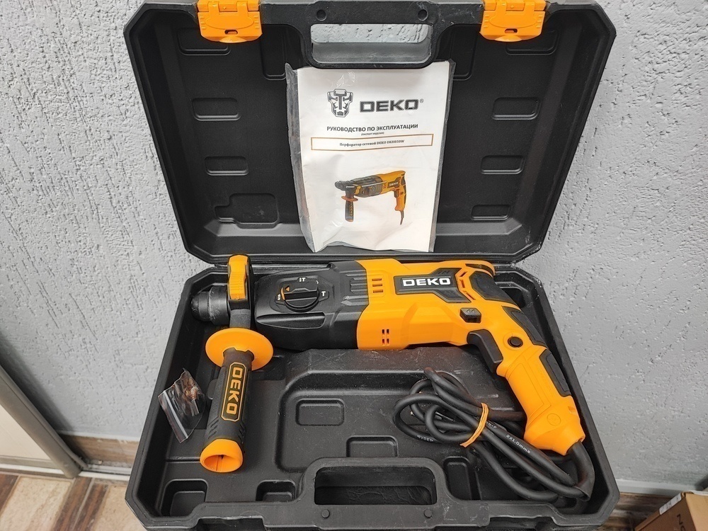 Перфоратор Deko DKH850W