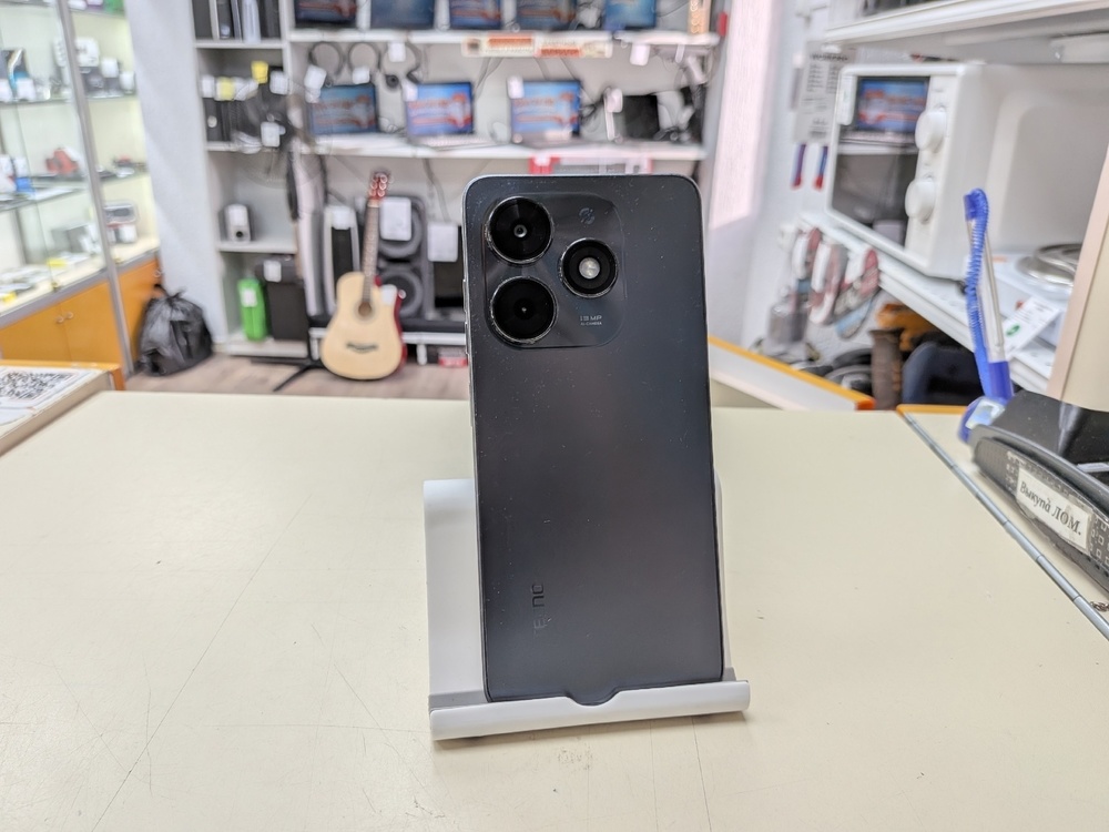 Смартфон Tecno Spark Go 2024 4/128