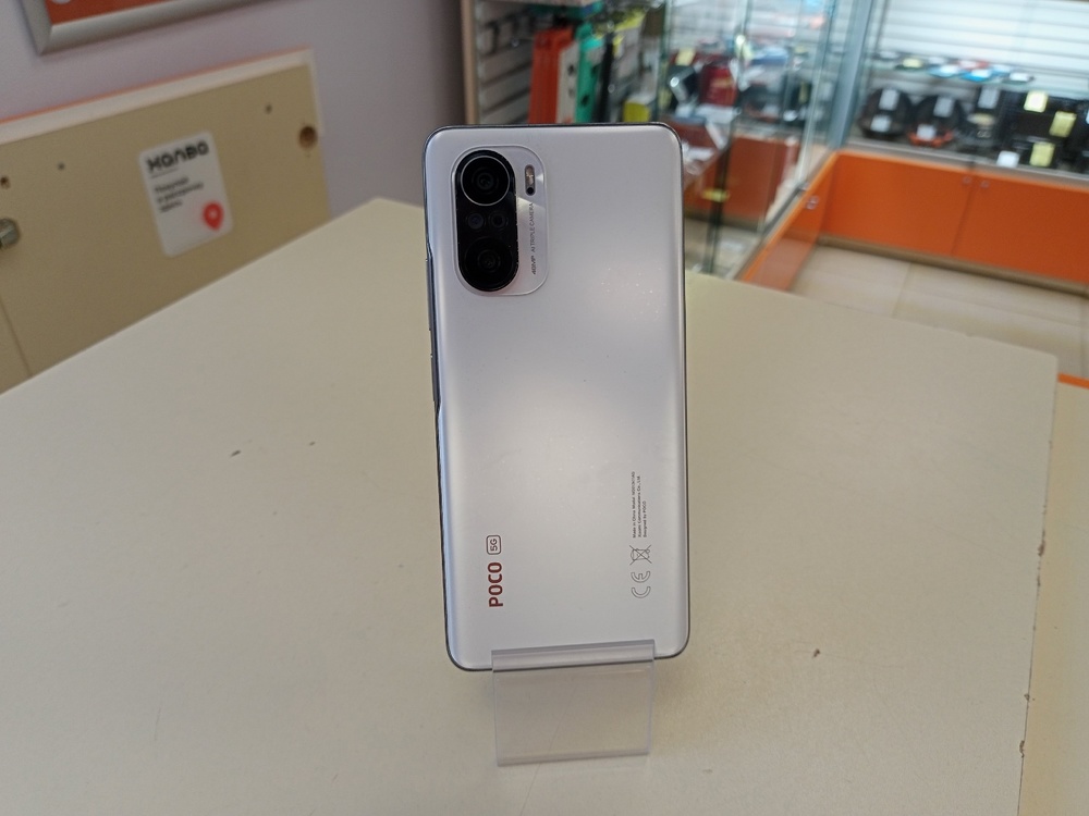 Смартфон Xiaomi Poco F3 6/128