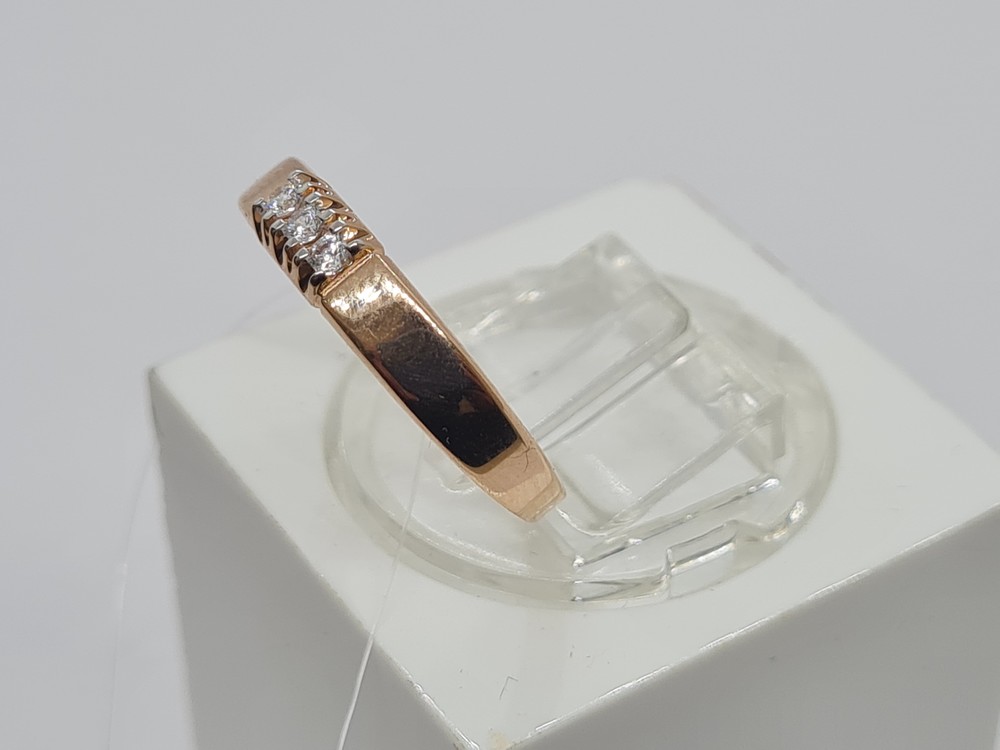 КОЛЬЦО С КАМНЯМИ (Au 585)