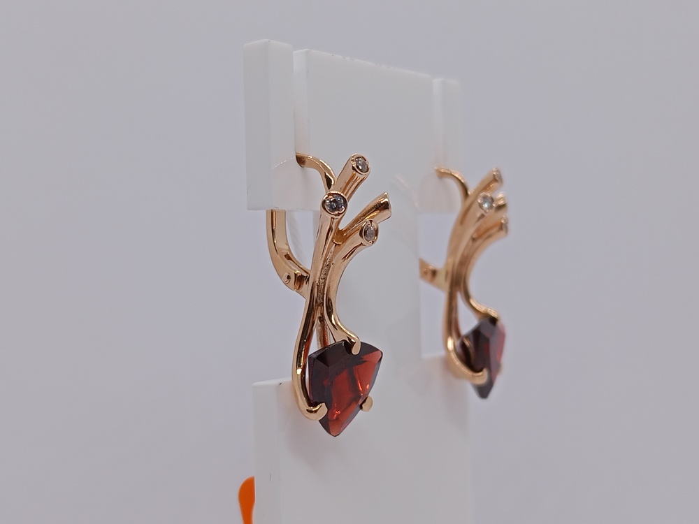 СКМИ585 СЕРЬГИ С КАМНЯМИ (Au 585)