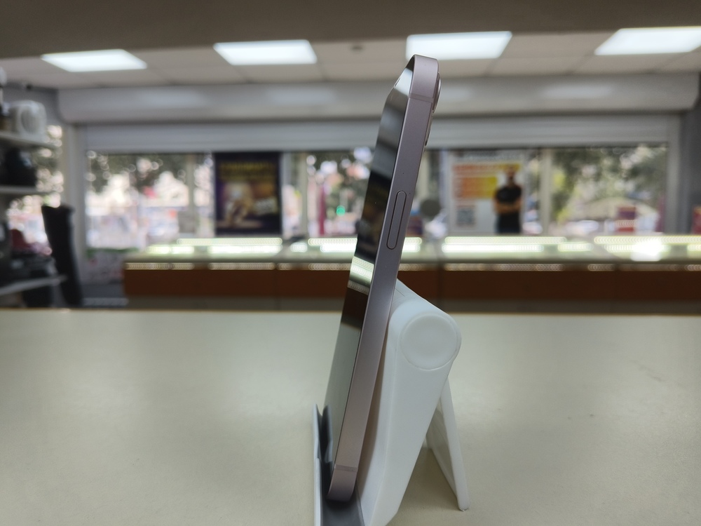 Смартфон Apple iPhone 13 128Gb