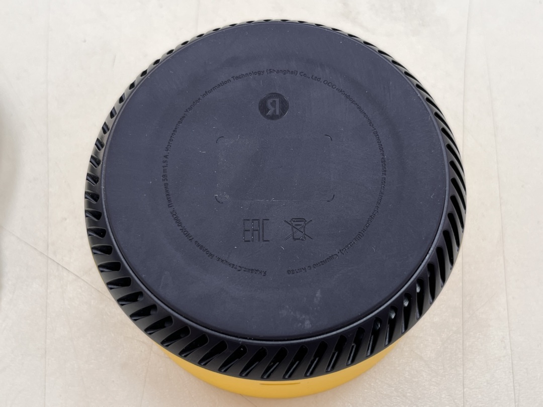 Умная колонка Яндекс Лайт