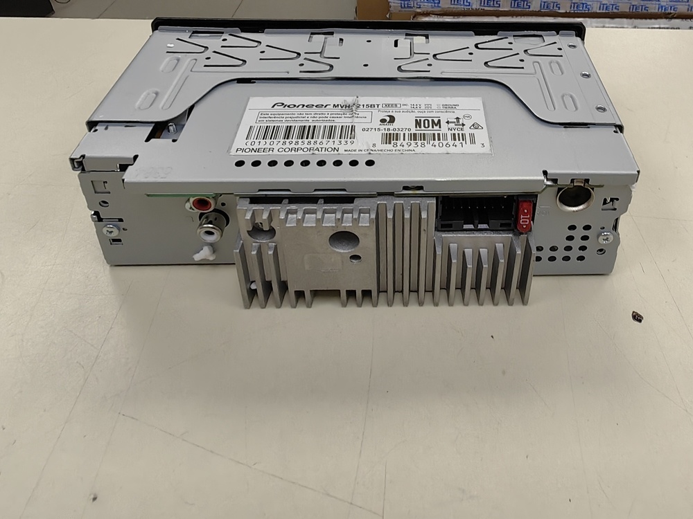 Автомагнитола Pioneer MVH-S215BT