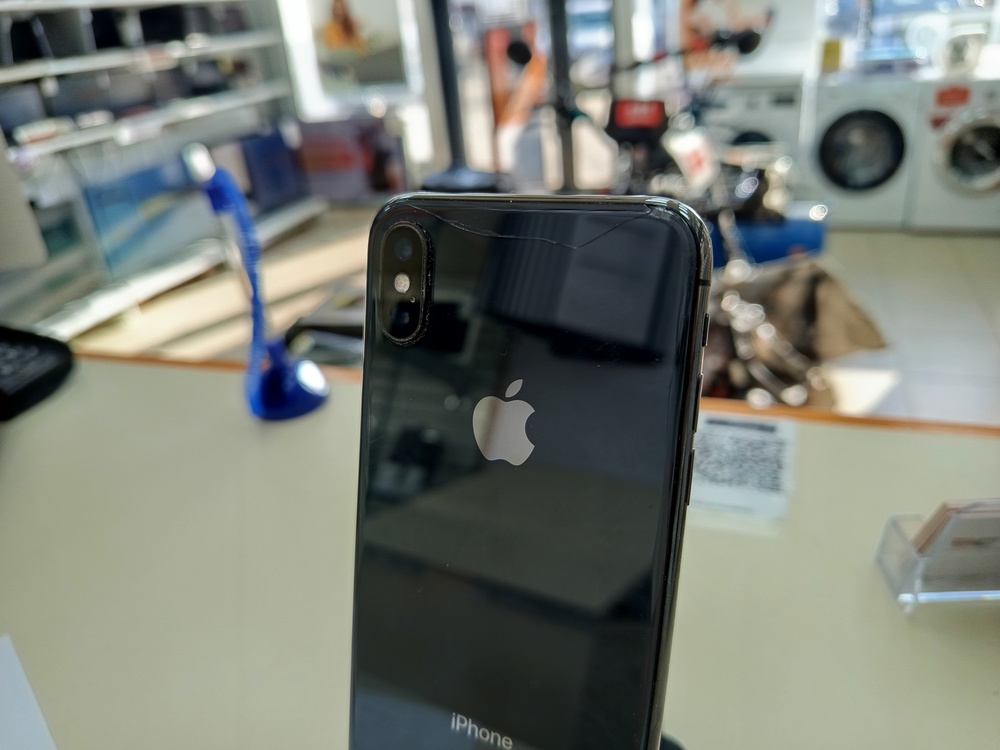 Смартфон Apple iPhone X 256Gb