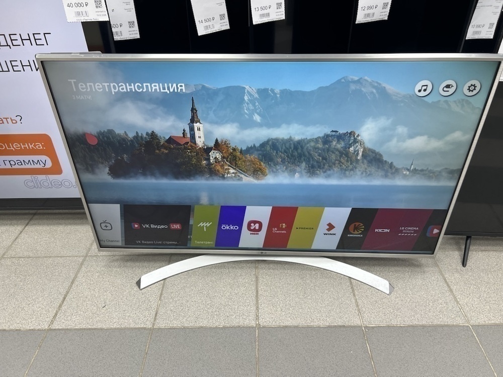 LED Телевизор LG 49UJ670V
