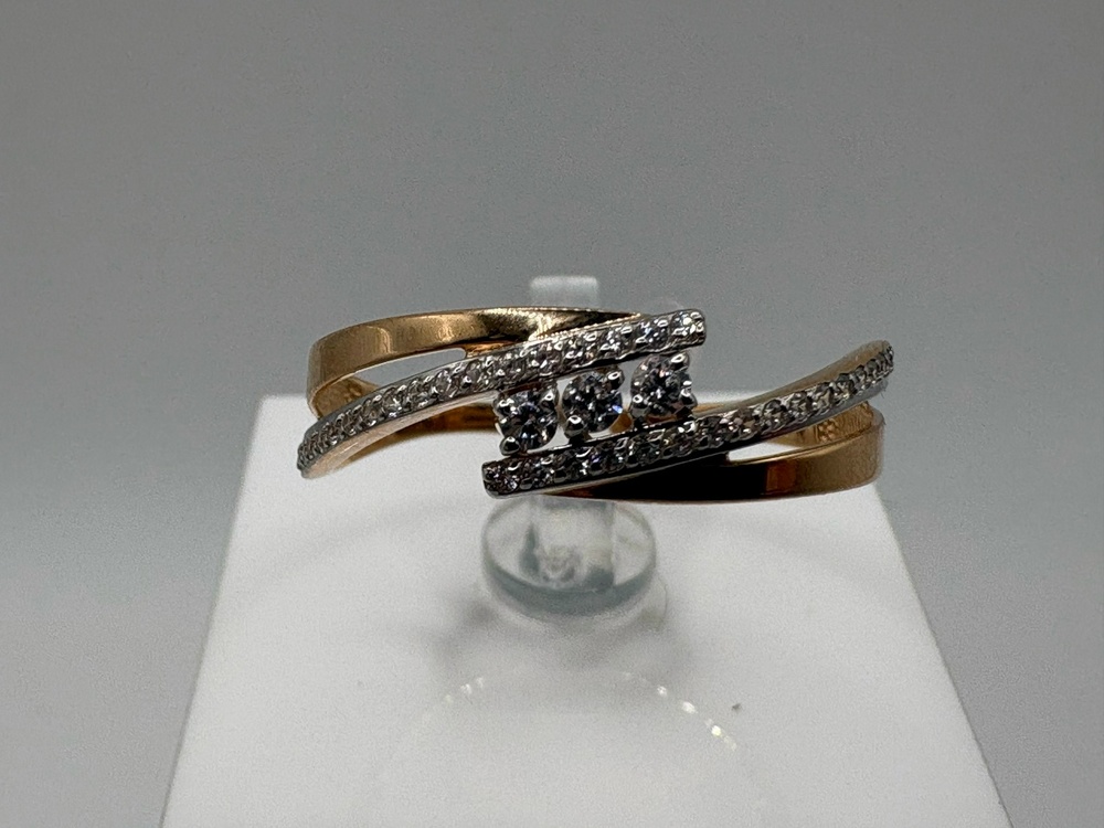 КОЛЬЦО С КАМНЯМИ (Au 585)