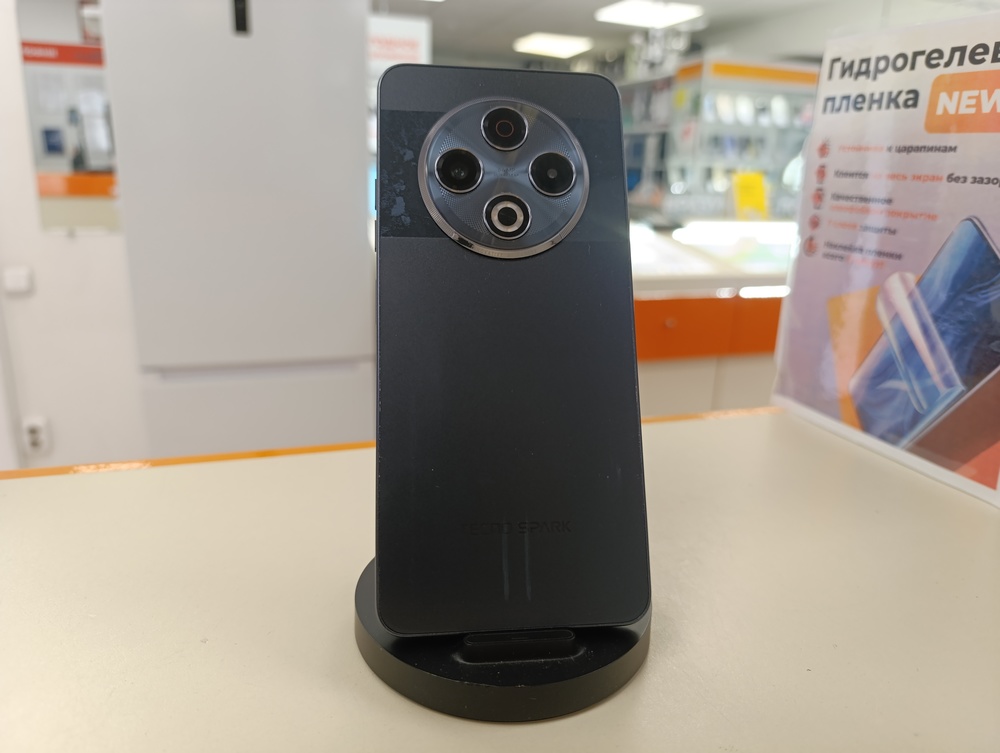 Смартфон Tecno SPARK 30 8/128