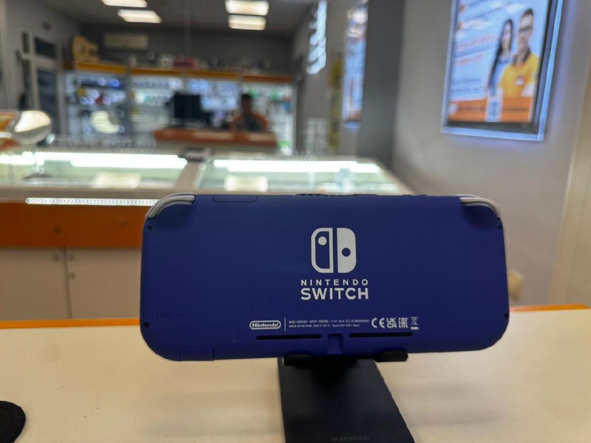 Игровая приставка Nintendo Switch Lite