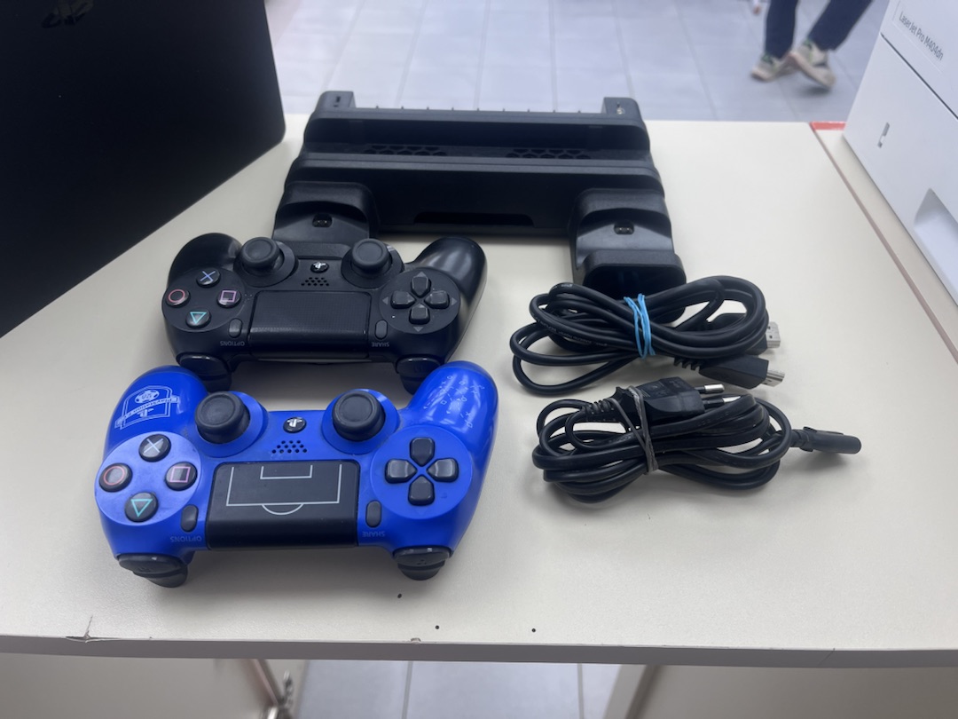 Игровая приставка PlayStation 4 Slim 1Tb