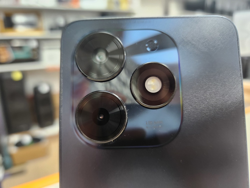 Смартфон Tecno Spark Go 2024 4/128