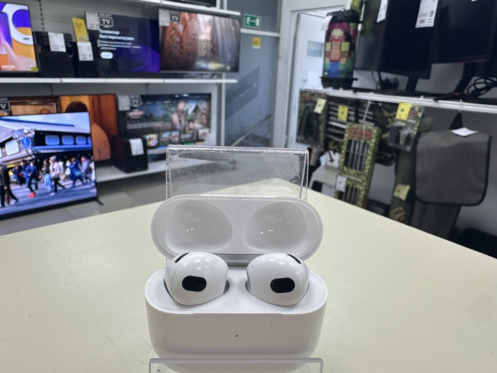 Наушники беспроводные Apple AirPods 3 Lightning