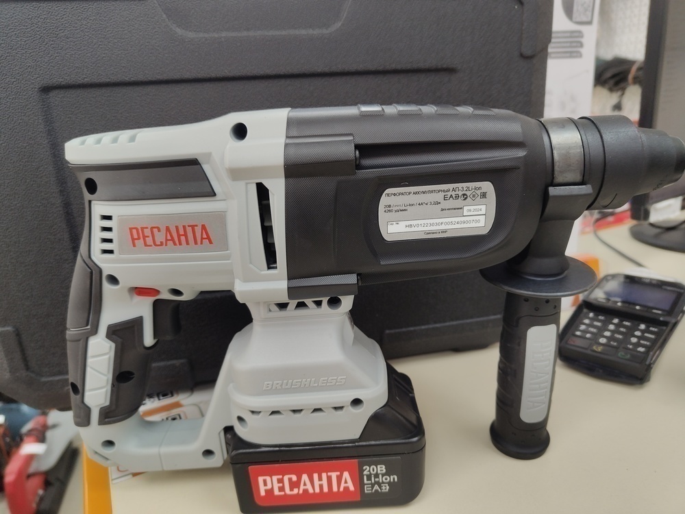 Перфоратор Ресанта АП-3.2Li-Ion