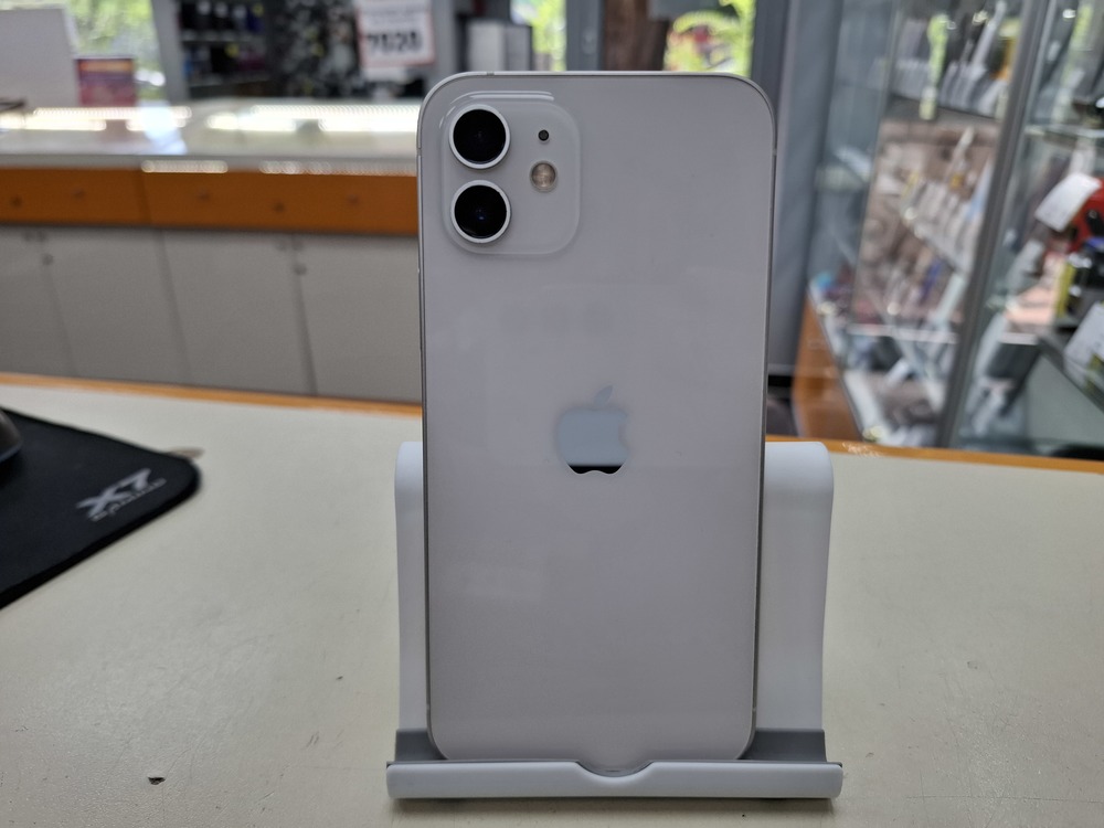 Смартфон Apple iPhone 12 64Gb