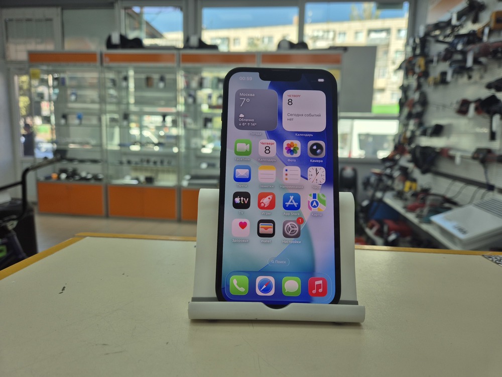 Смартфон Apple iPhone 13 128Gb