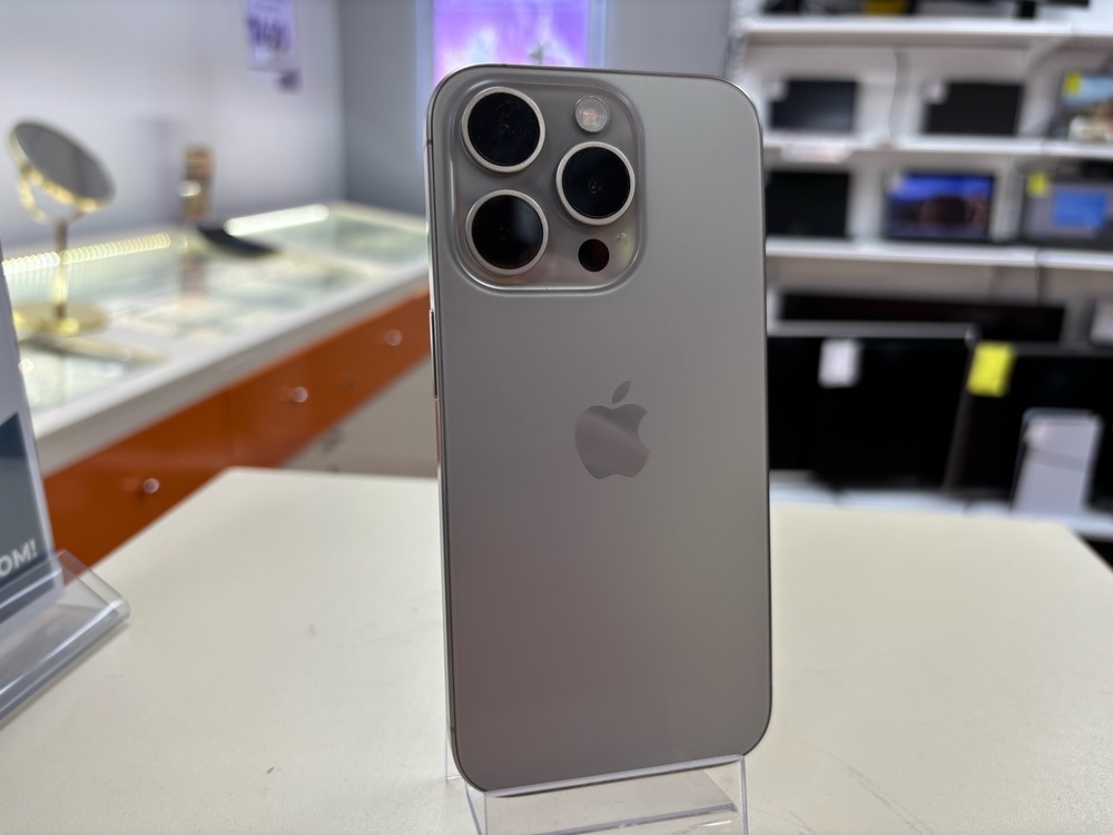 Смартфон Apple Iphone 15 Pro 256Gb