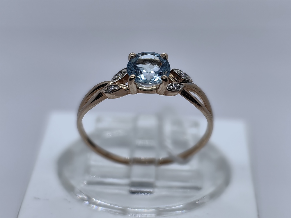 КОЛКМИ585 КОЛЬЦО С КАМНЯМИ (Au 585)