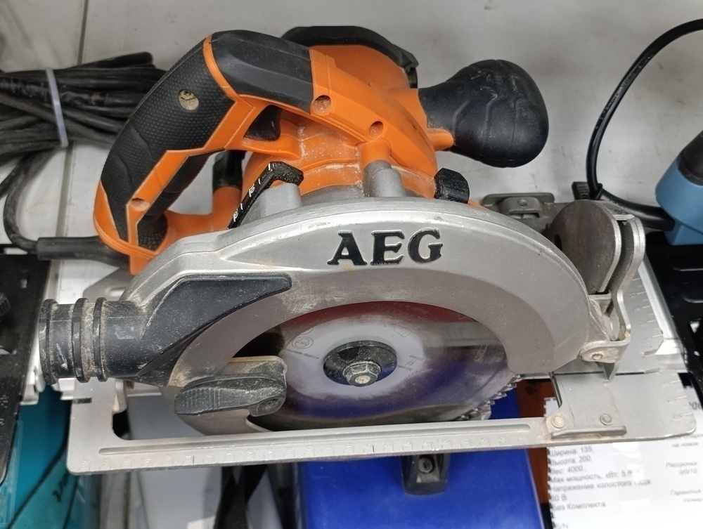 Дисковая пила AEG KS66 C