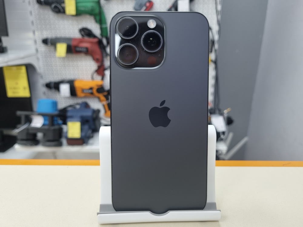 Смартфон Apple iPhone 15 Pro Max 256Gb