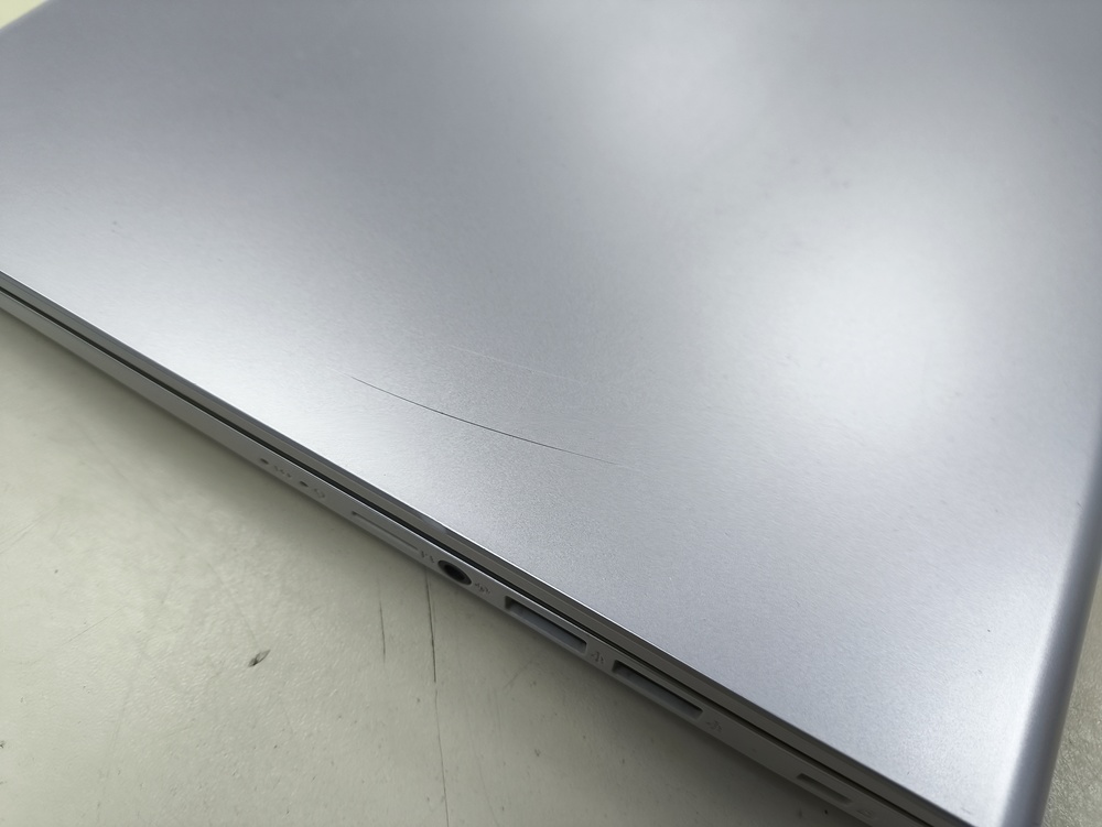 Ноутбук ASUS D509D; Ryzen 5 3500U, Radeon Vega 8, 8 Гб, 256 Гб, Нет