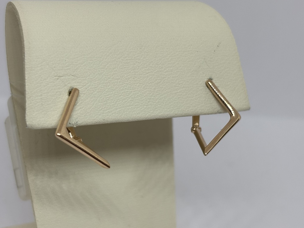 С10013920 СЕРЬГИ БЕЗ КАМНЯ (Au 585)