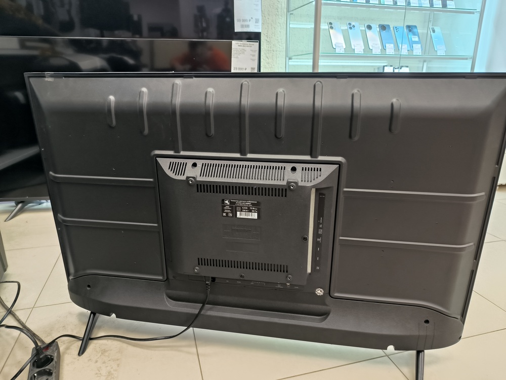 LED Телевизор Dexp F40H8000E