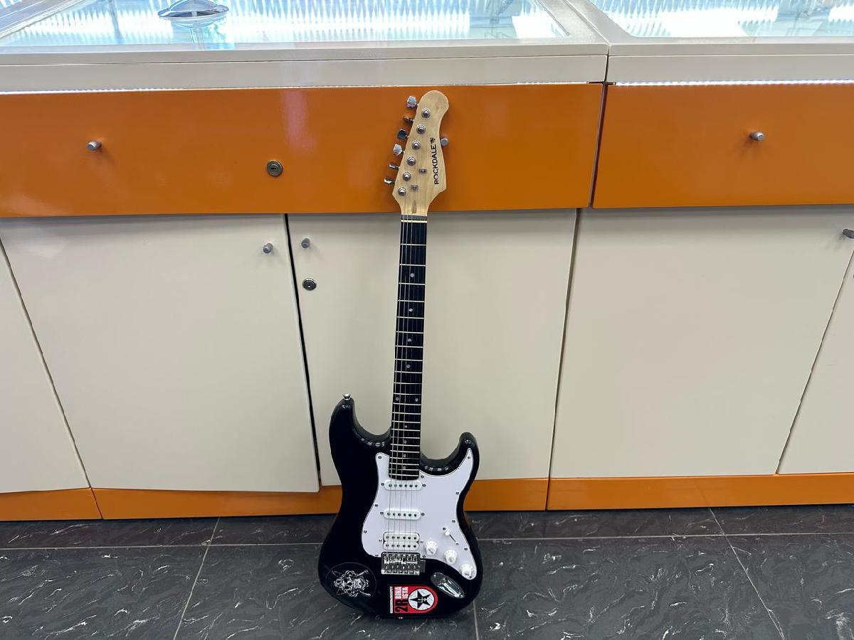 Электрогитара Rockdale SSS black