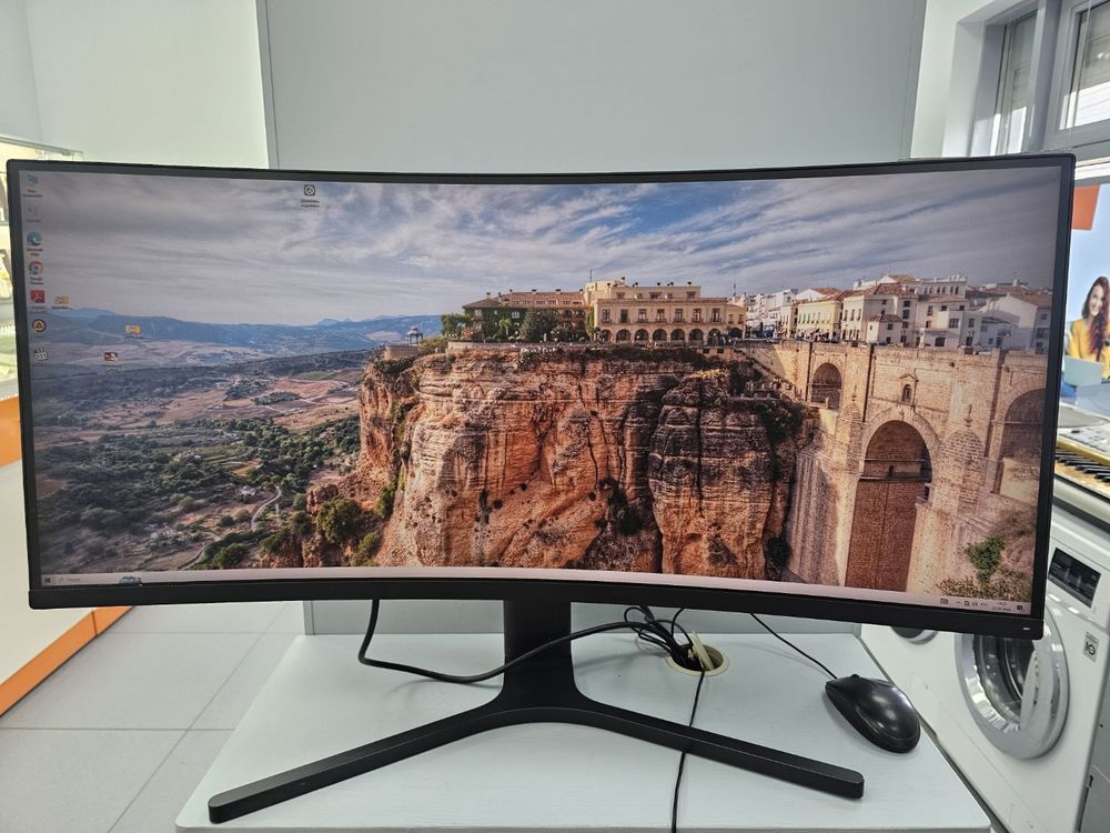 Монитор Xiaomi curved gaming monitor 34