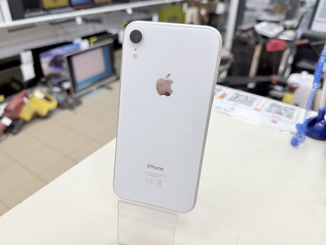 Смартфон Apple iPhone Xr 64Gb