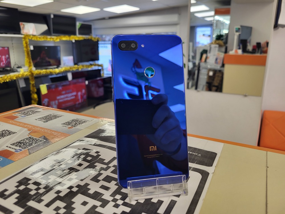 Смартфон Xiaomi Mi 8 lite 6/128